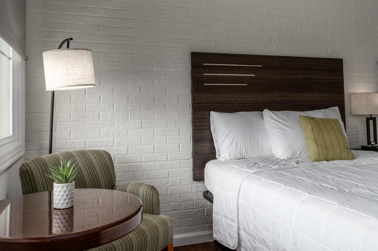 Crewe Boutique Inn Экстерьер фото
