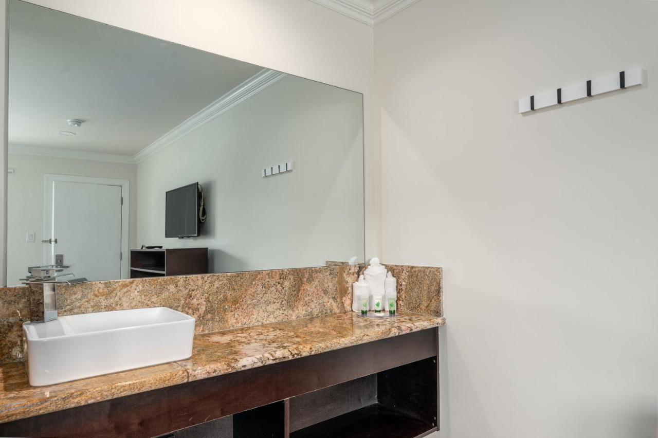Crewe Boutique Inn Экстерьер фото